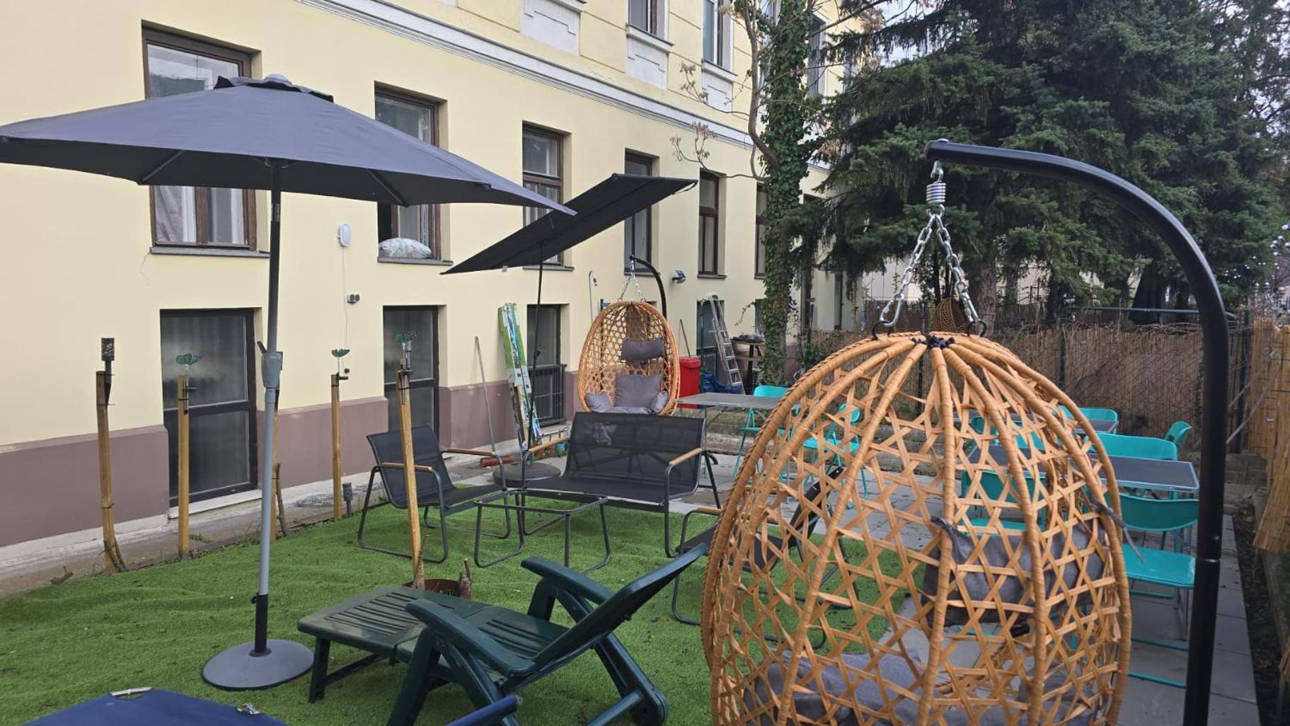 Joyful 2Br Shared Apt Near Millenium Tower & Danube River Viena Exterior foto
